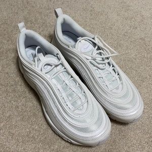 NWT WHITE NIKE AIRMAX 97